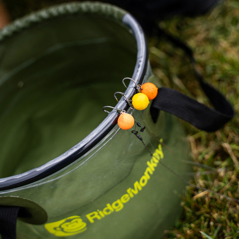 Perspective Collapsible Bucket 10 Litre